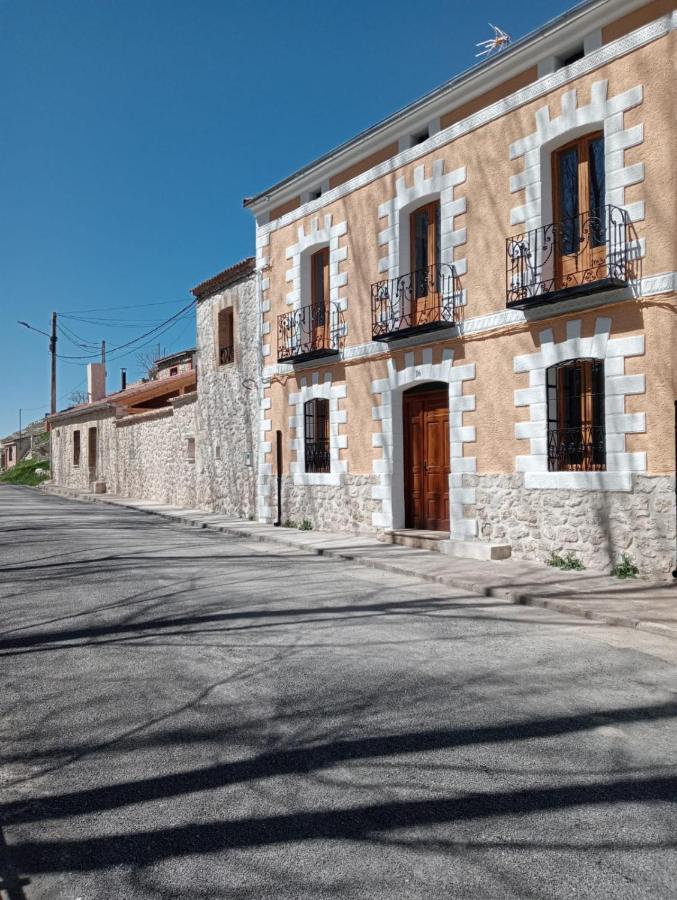 La Solana De Aldeasona Villa Exterior photo