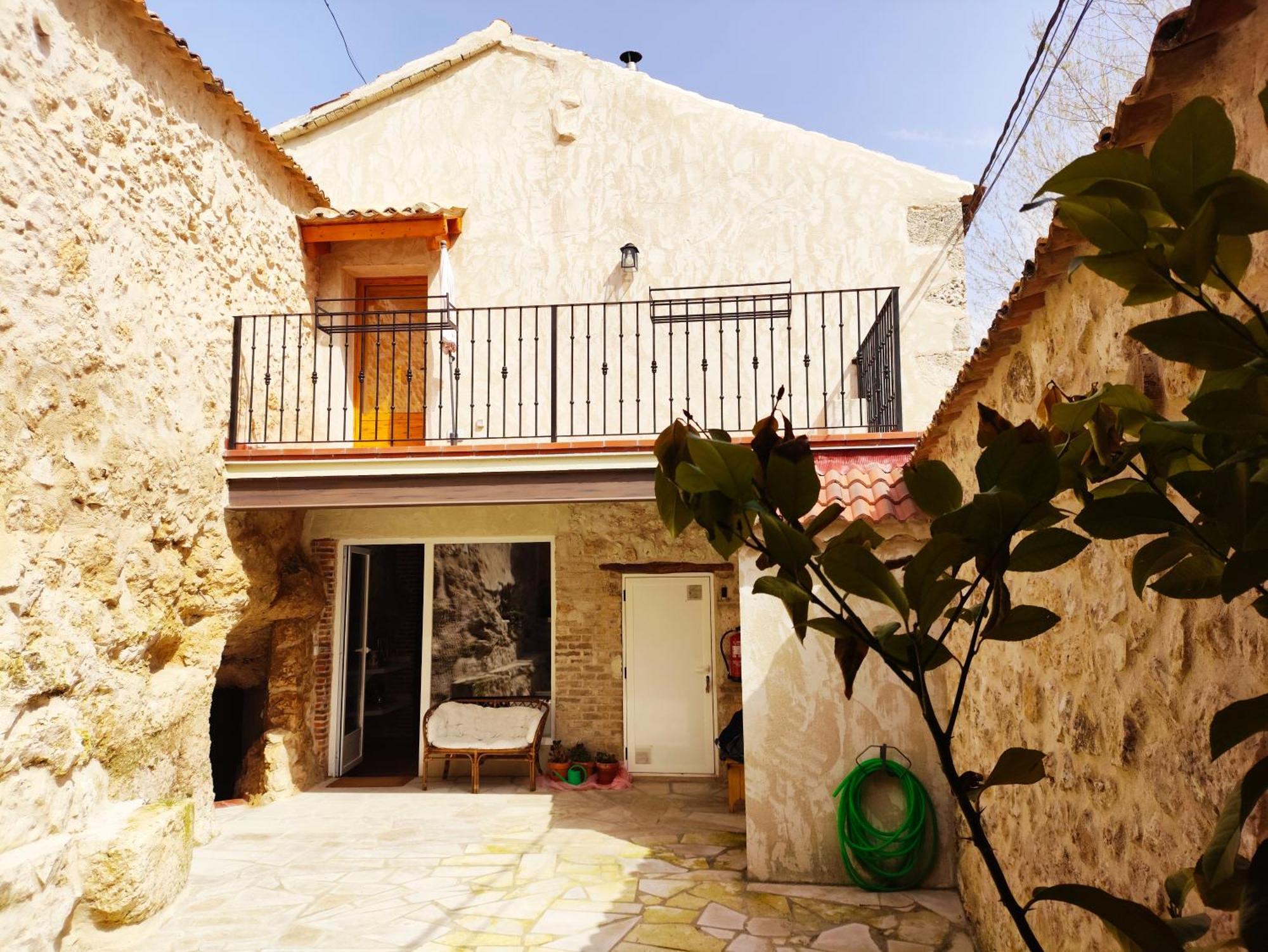 La Solana De Aldeasona Villa Exterior photo